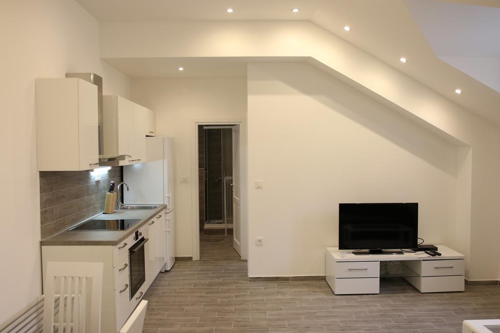 Centar Vodice Apartmani 객실 사진