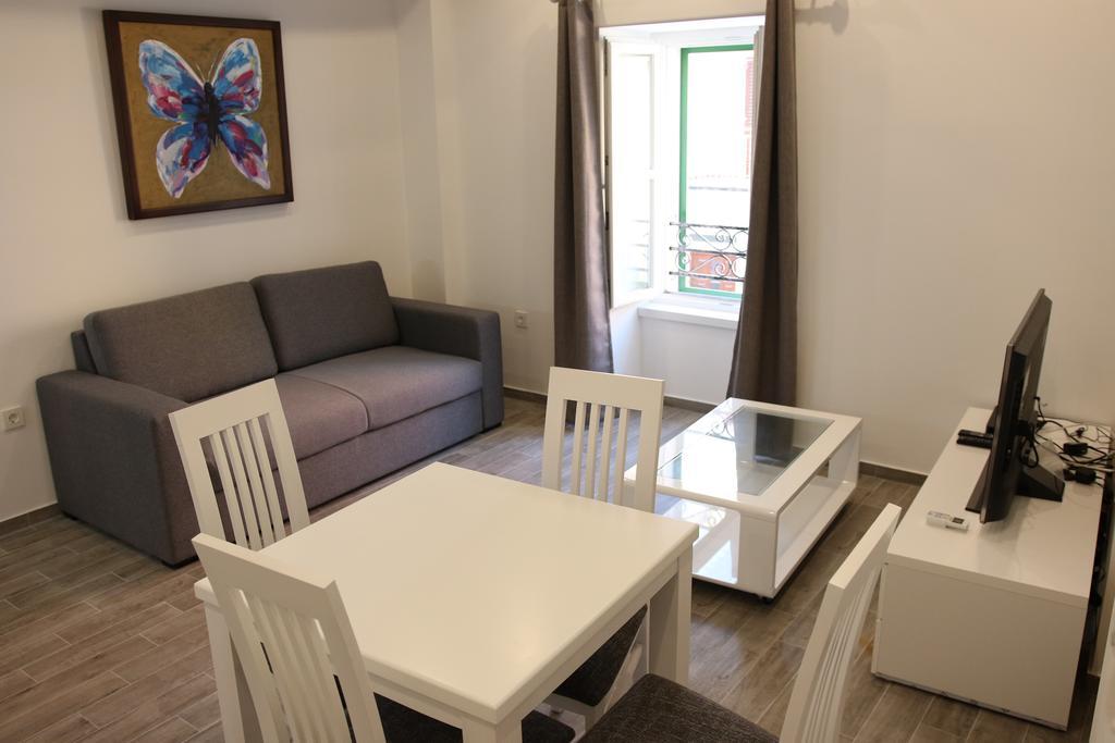 Centar Vodice Apartmani 객실 사진