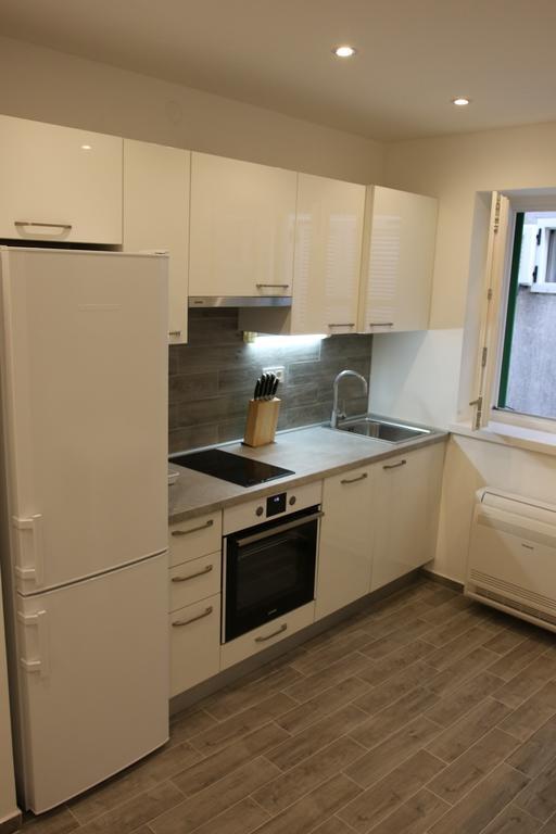 Centar Vodice Apartmani 객실 사진
