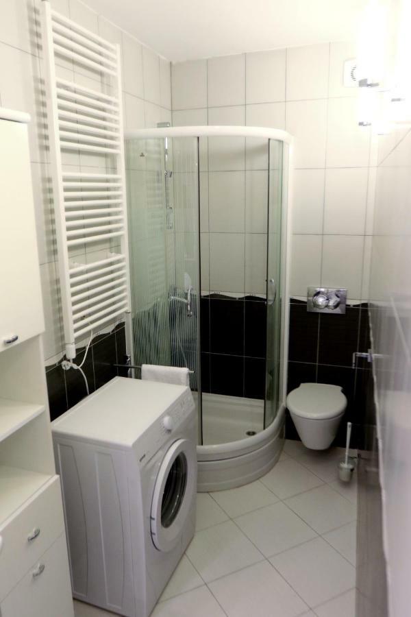 Centar Vodice Apartmani 객실 사진
